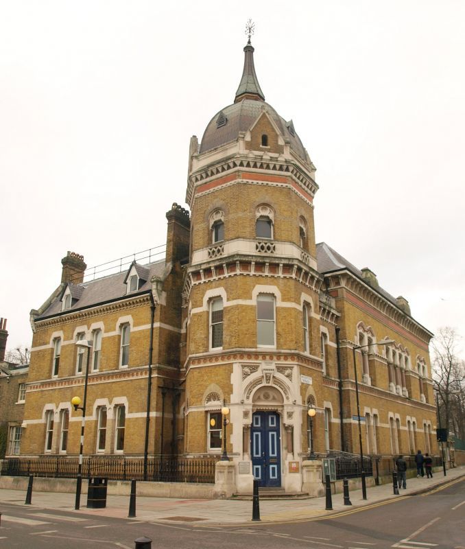Old Poplar Town Hall London Remembers, Aiming to capture all